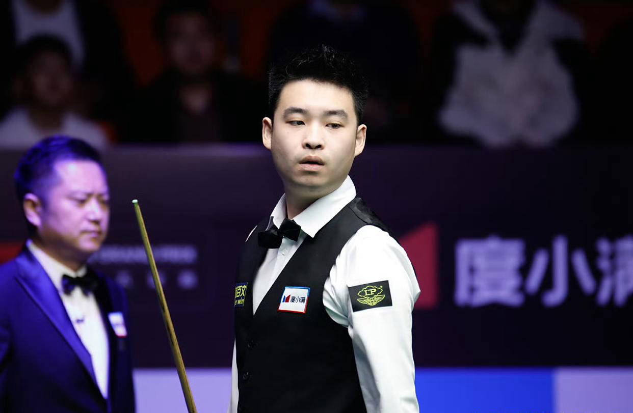 比赛前位列, 名包括加里 比赛前位列, 名包括加里